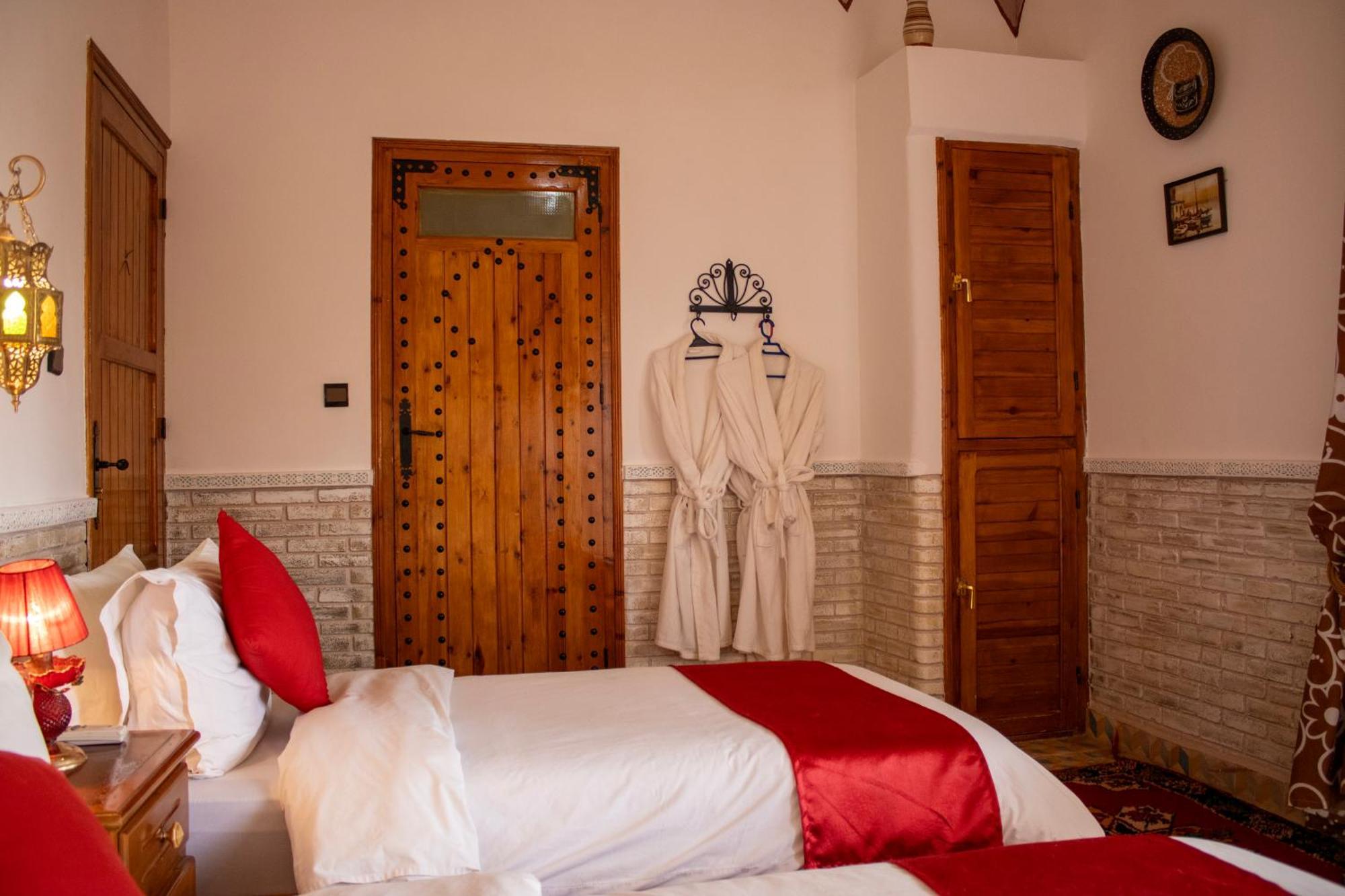 Dar Essyaha Bed & Breakfast Ait Ben Ali Bagian luar foto